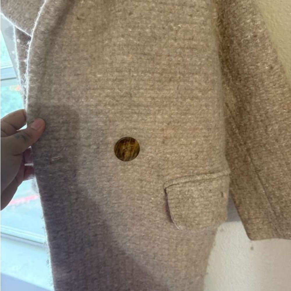 Zara Women's Beige Teddy Jacket - Picture 3 of 6